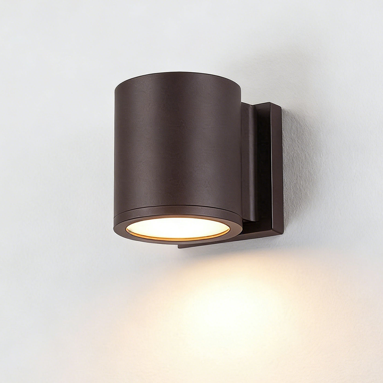How Outdoor Lighting Buyers Reduce Rework by Confirming Structure, Optics, and Accessories Earlier